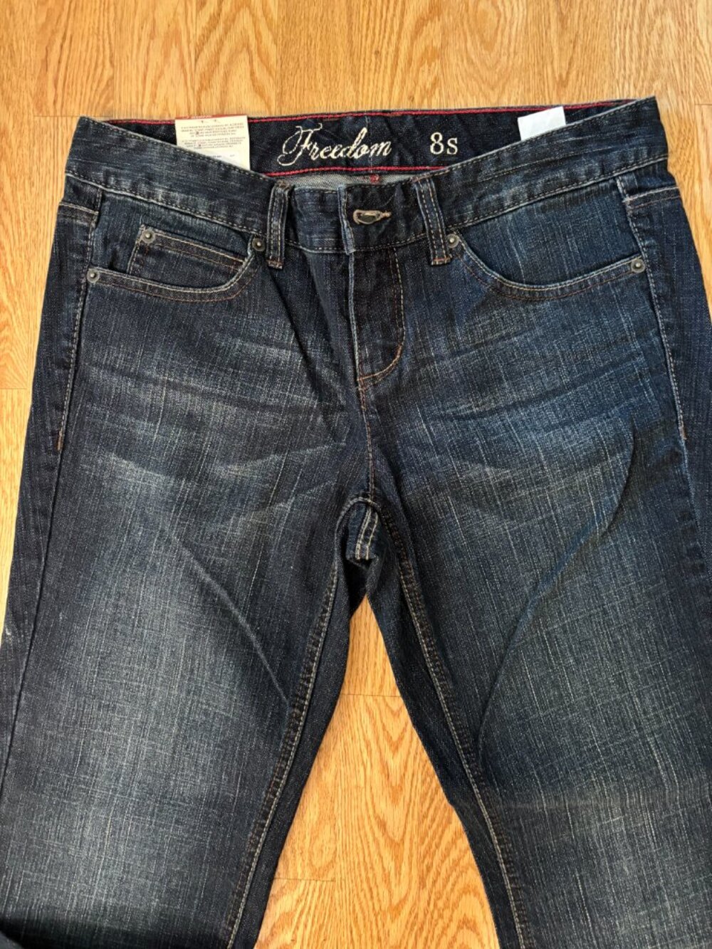 Tommy Hilfiger Freedom Jeans 6 Short Womens Mid Rise Bootcut Blue New